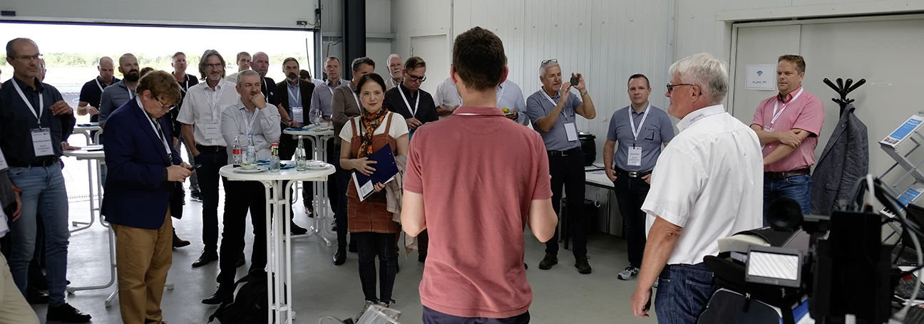 [[Foto: Erste Proving Grounde Conference am ATC]]