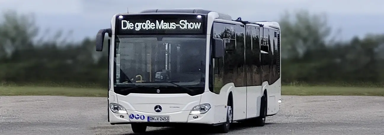 [Foto: Bus von der Maus]