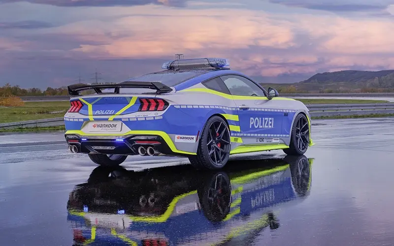 [Tune-it-Safe-Fahrzeug von 2026 am Aldenhoven Testing Center]