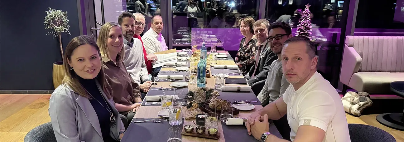 [Gruppenbild von (fast) allen Teammitgliedern]